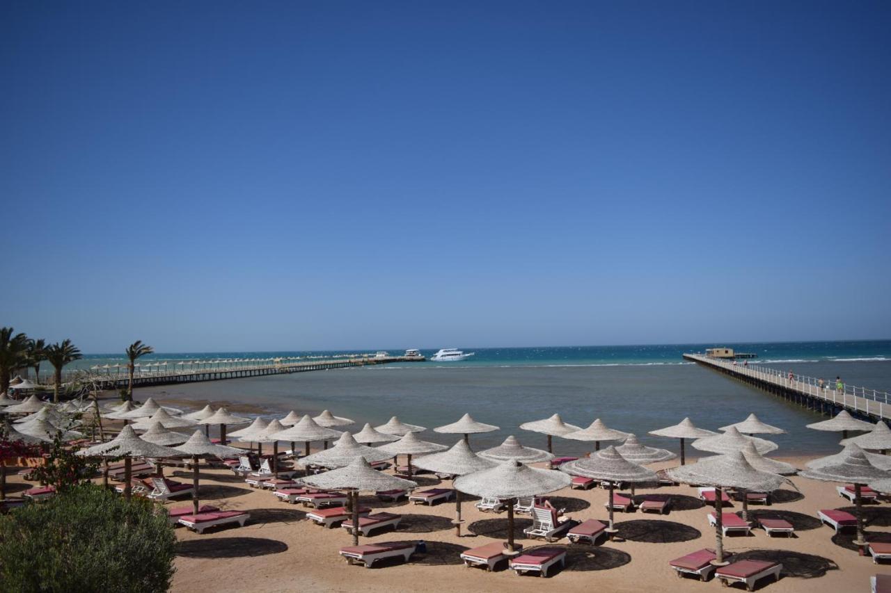 Comfortable Studio In Hotel Karma With Private Beach And Pools Family Only Or Female Gurdaka Kültér fotó