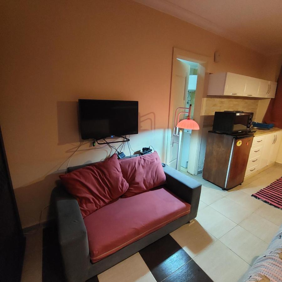 Comfortable Studio In Hotel Karma With Private Beach And Pools Family Only Or Female Gurdaka Kültér fotó