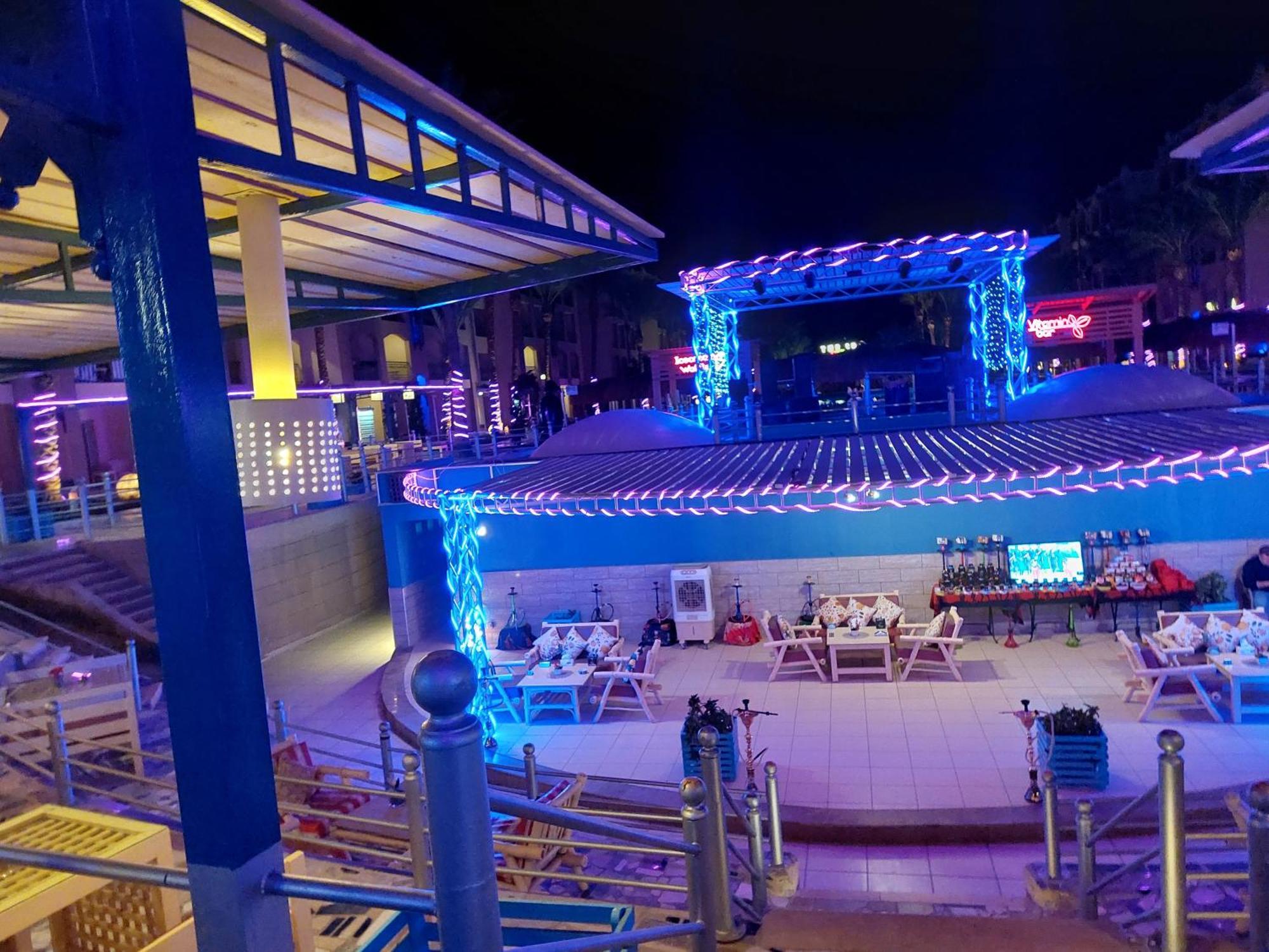 Comfortable Studio In Hotel Karma With Private Beach And Pools Family Only Or Female Gurdaka Kültér fotó