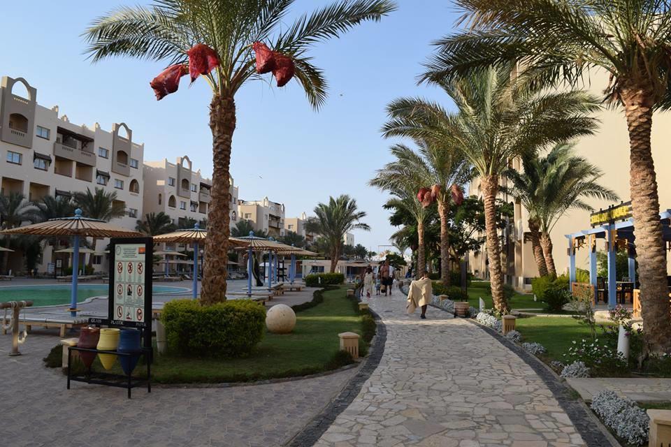Comfortable Studio In Hotel Karma With Private Beach And Pools Family Only Or Female Gurdaka Kültér fotó