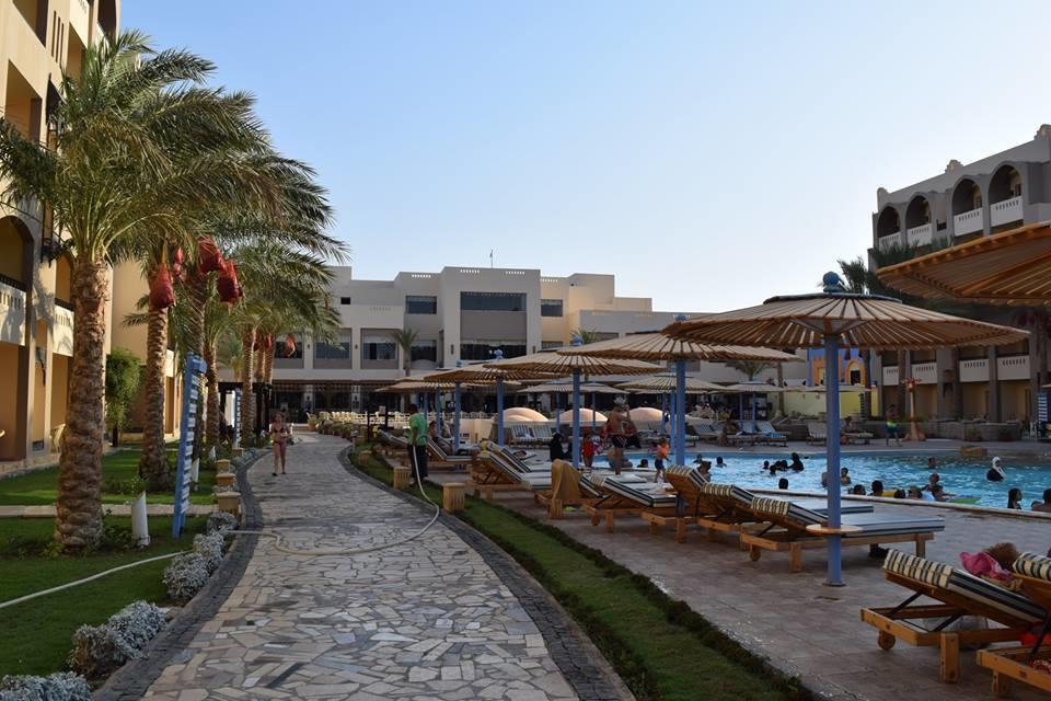 Comfortable Studio In Hotel Karma With Private Beach And Pools Family Only Or Female Gurdaka Kültér fotó